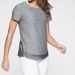 Athleta Heather Grey Short Sleeve T-Shirt Large